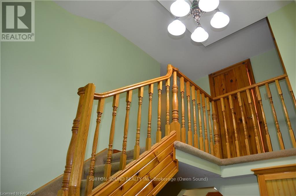 402432 Grey Road 4, West Grey, Ontario  N0H 1R0 - Photo 15 - X10850109