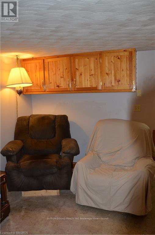 402432 Grey Road 4, West Grey, Ontario  N0H 1R0 - Photo 9 - X10850109