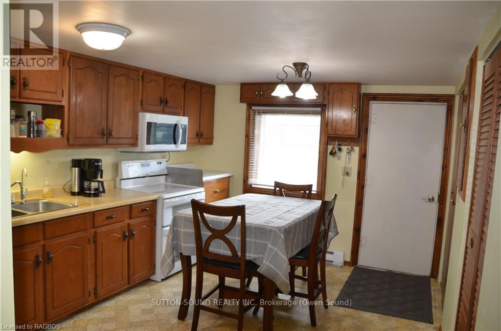 402432 Grey Road 4, West Grey, Ontario  N0H 1R0 - Photo 33 - X10850112