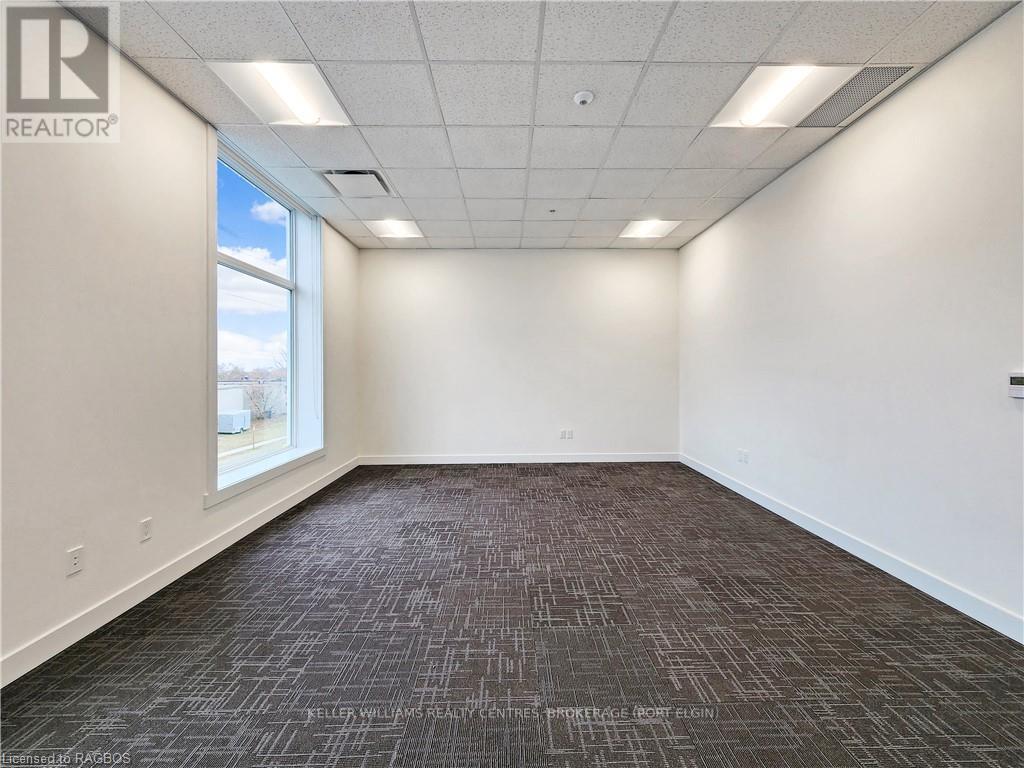 202 - 1020 Goderich Street, Saugeen Shores, Ontario  N0H 2C3 - Photo 5 - X11822962