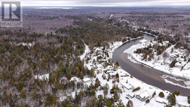 214 Ogimah Road, South Bruce Peninsula, Ontario  N0H 2T0 - Photo 35 - X11955558