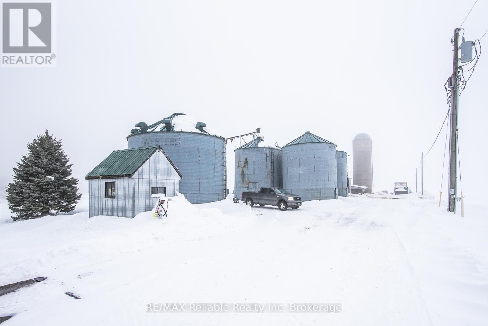 518 South Kinloss Avenue, Huron-Kinloss, Ontario  N0G 2H0 - Photo 8 - X11955952