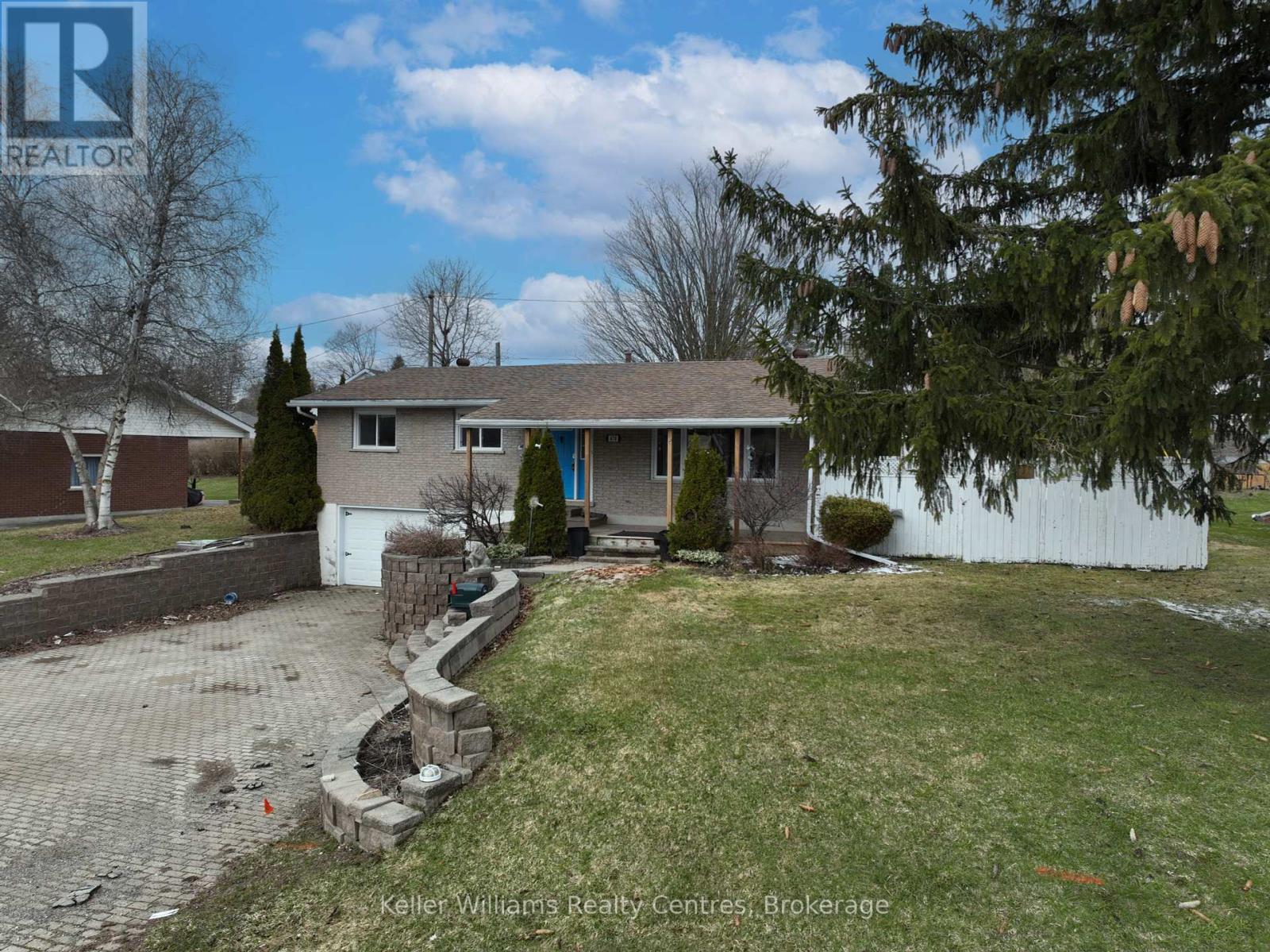Property at 470 7TH STREET image 2