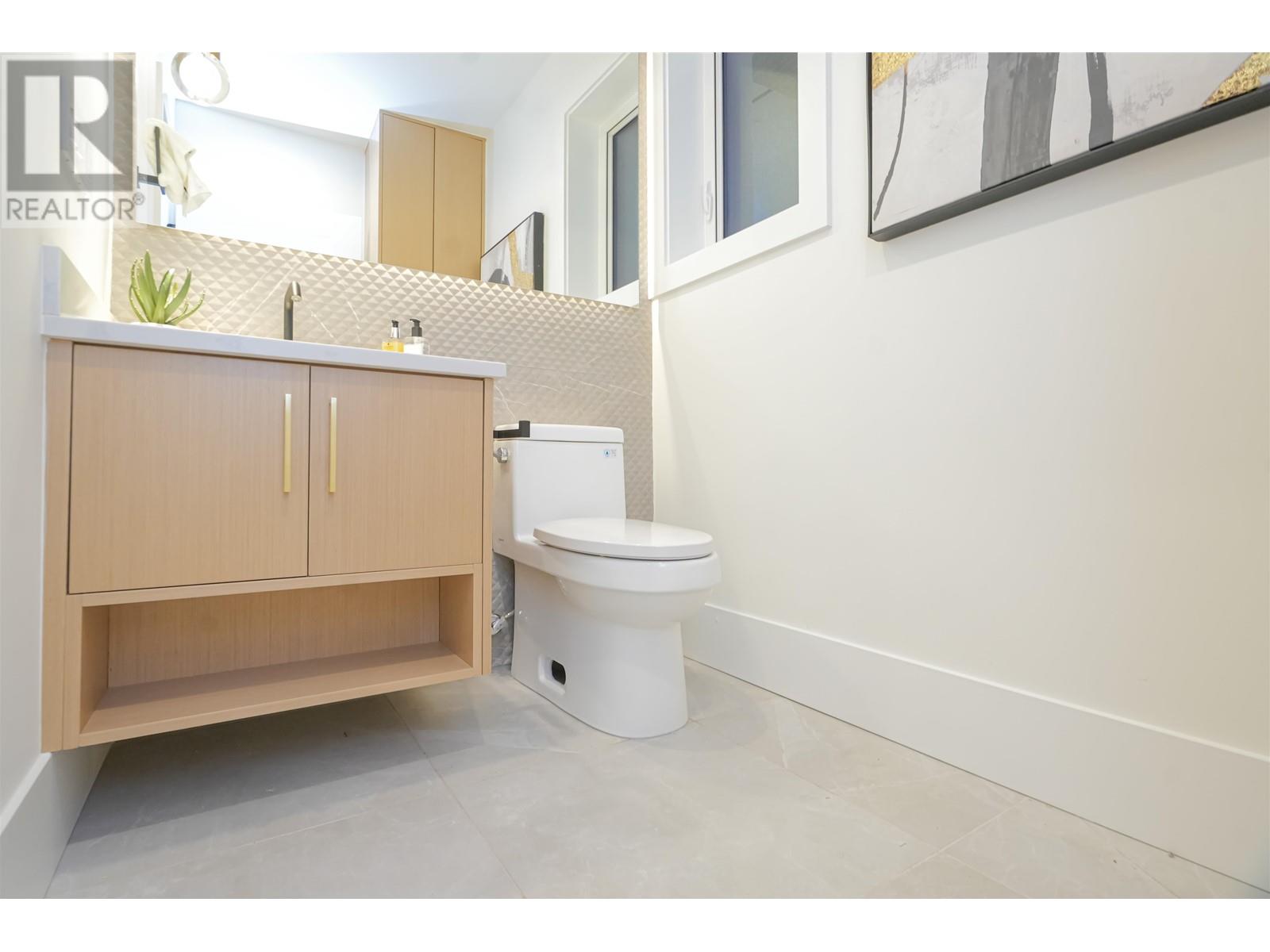 Listing Picture 10 of 23 : 4858 DUMFRIES STREET, Vancouver / 溫哥華 - 魯藝地產 Yvonne Lu Group - MLS Medallion Club Member