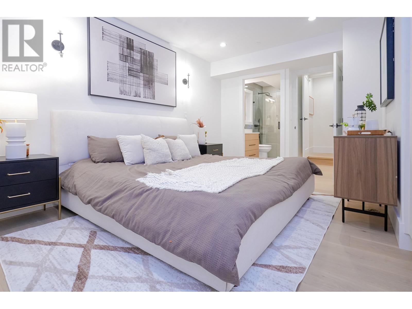 Listing Picture 14 of 23 : 4858 DUMFRIES STREET, Vancouver / 溫哥華 - 魯藝地產 Yvonne Lu Group - MLS Medallion Club Member