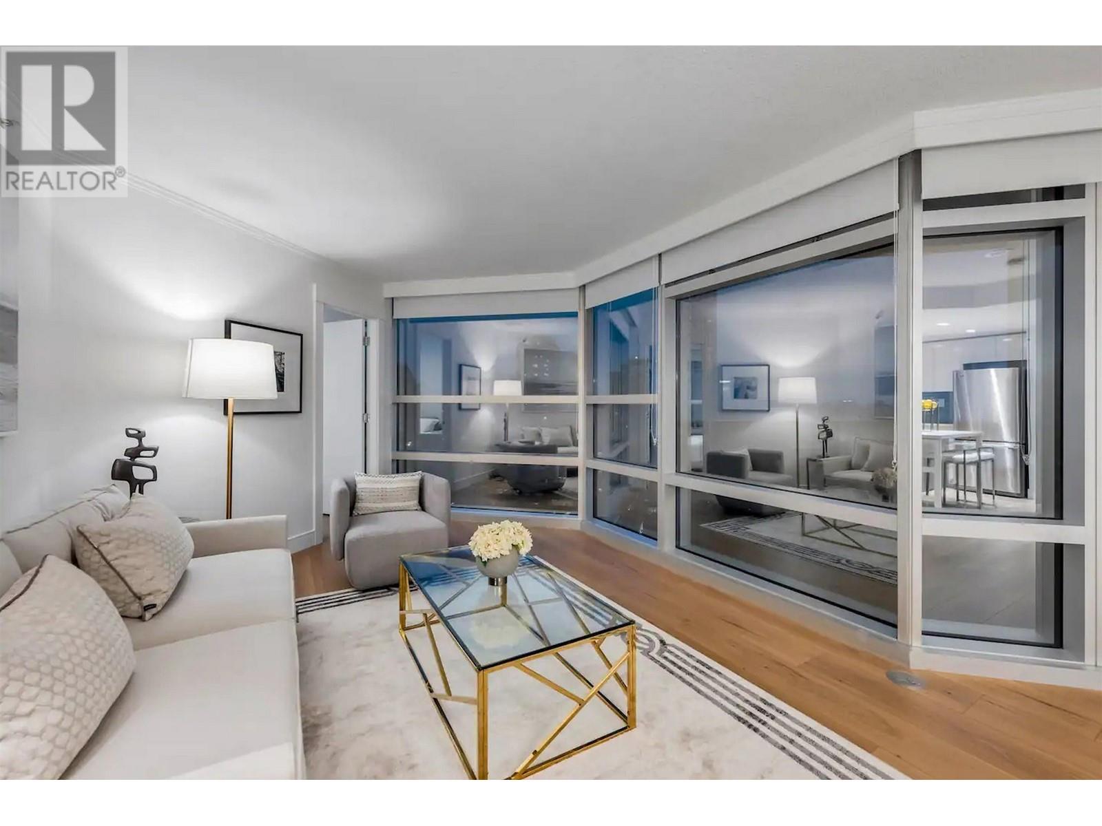 2301 1050 Burrard Street, Vancouver, British Columbia  V6Z 2S3 - Photo 2 - R2963815