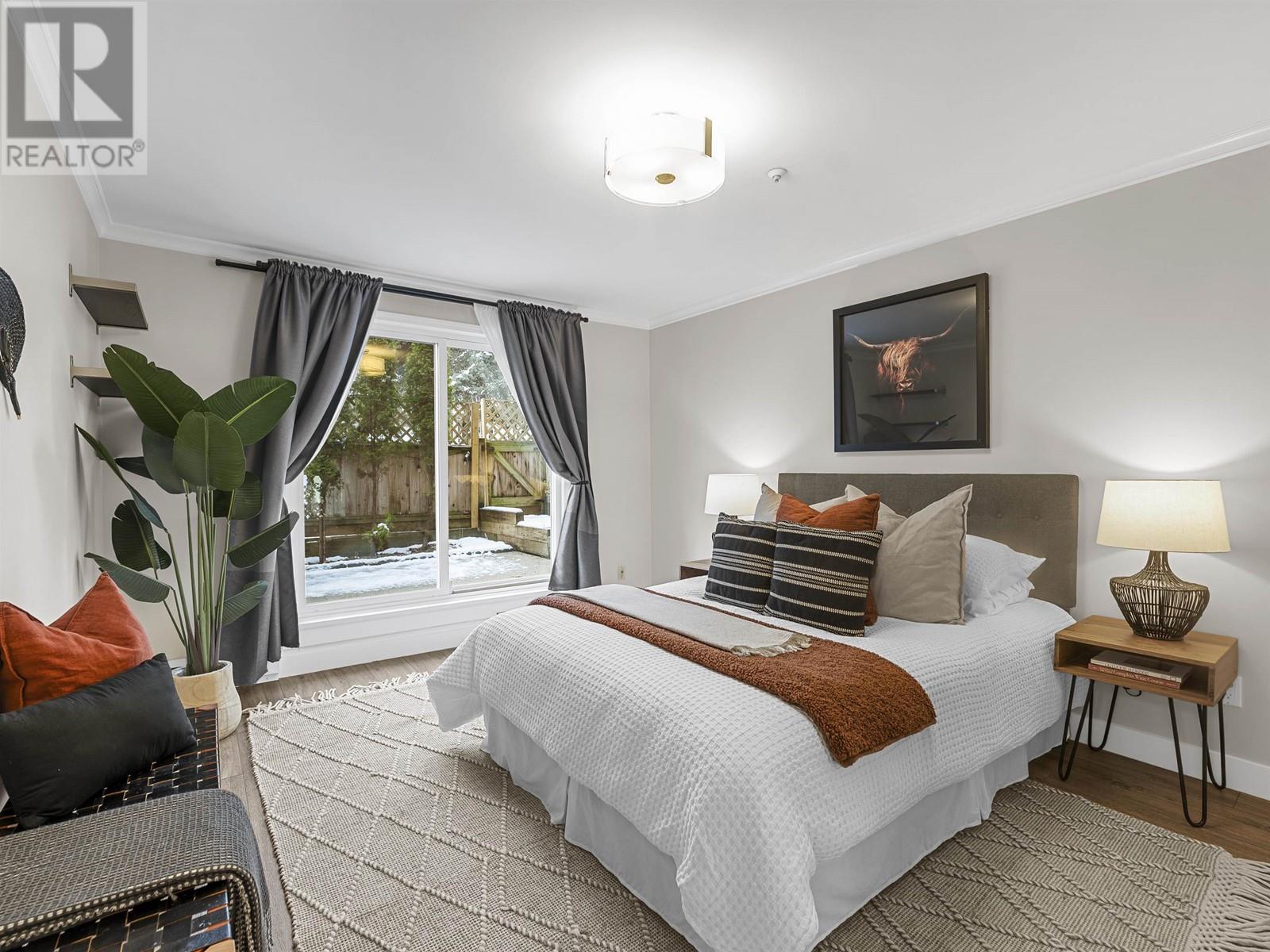 Listing Picture 19 of 29 : 102 3709 PENDER STREET, Burnaby / 本拿比 - 魯藝地產 Yvonne Lu Group - MLS Medallion Club Member