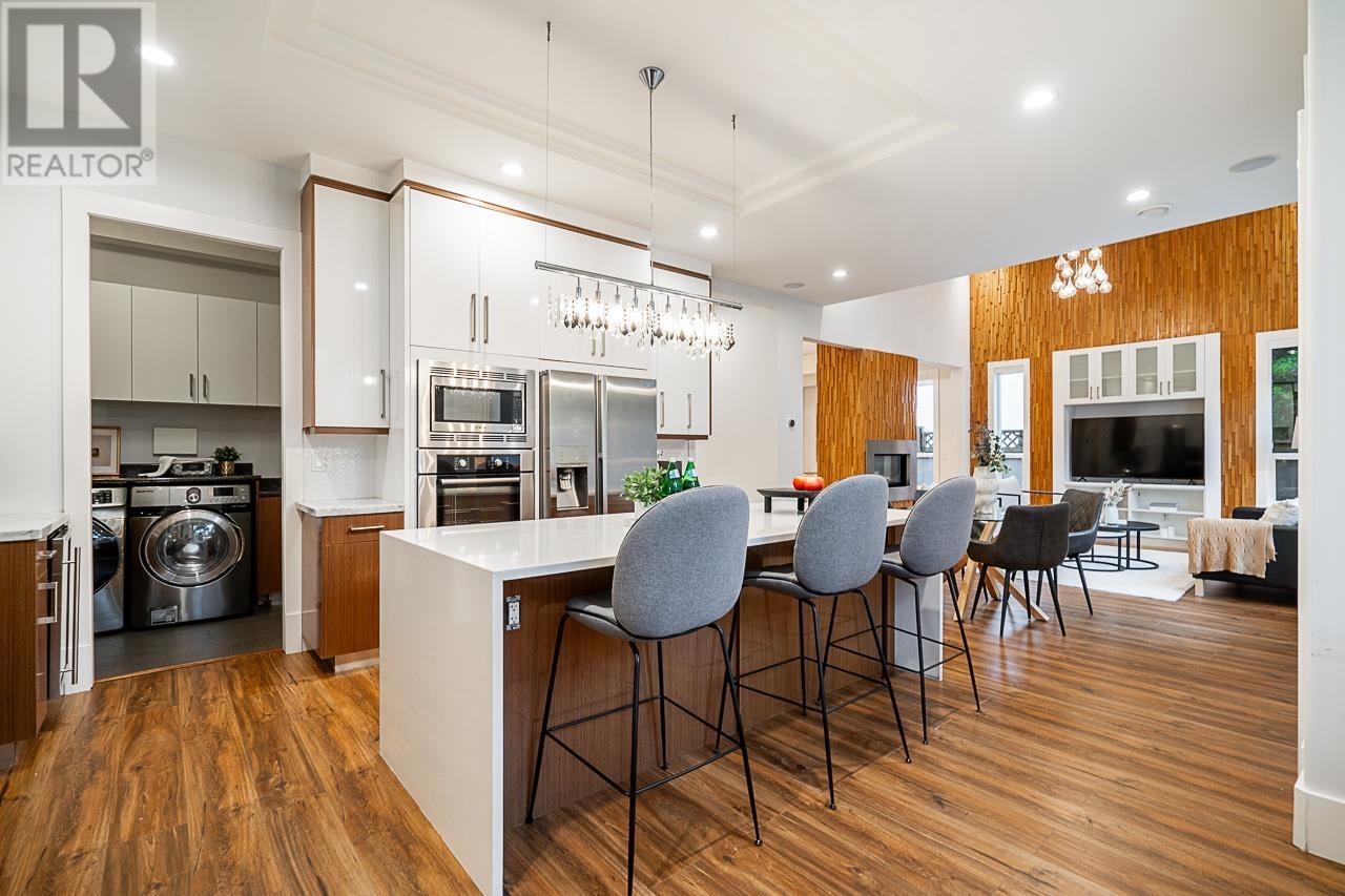 Listing Picture 16 of 40 : 3071 BLUNDELL ROAD, Richmond / 烈治文 - 魯藝地產 Yvonne Lu Group - MLS Medallion Club Member