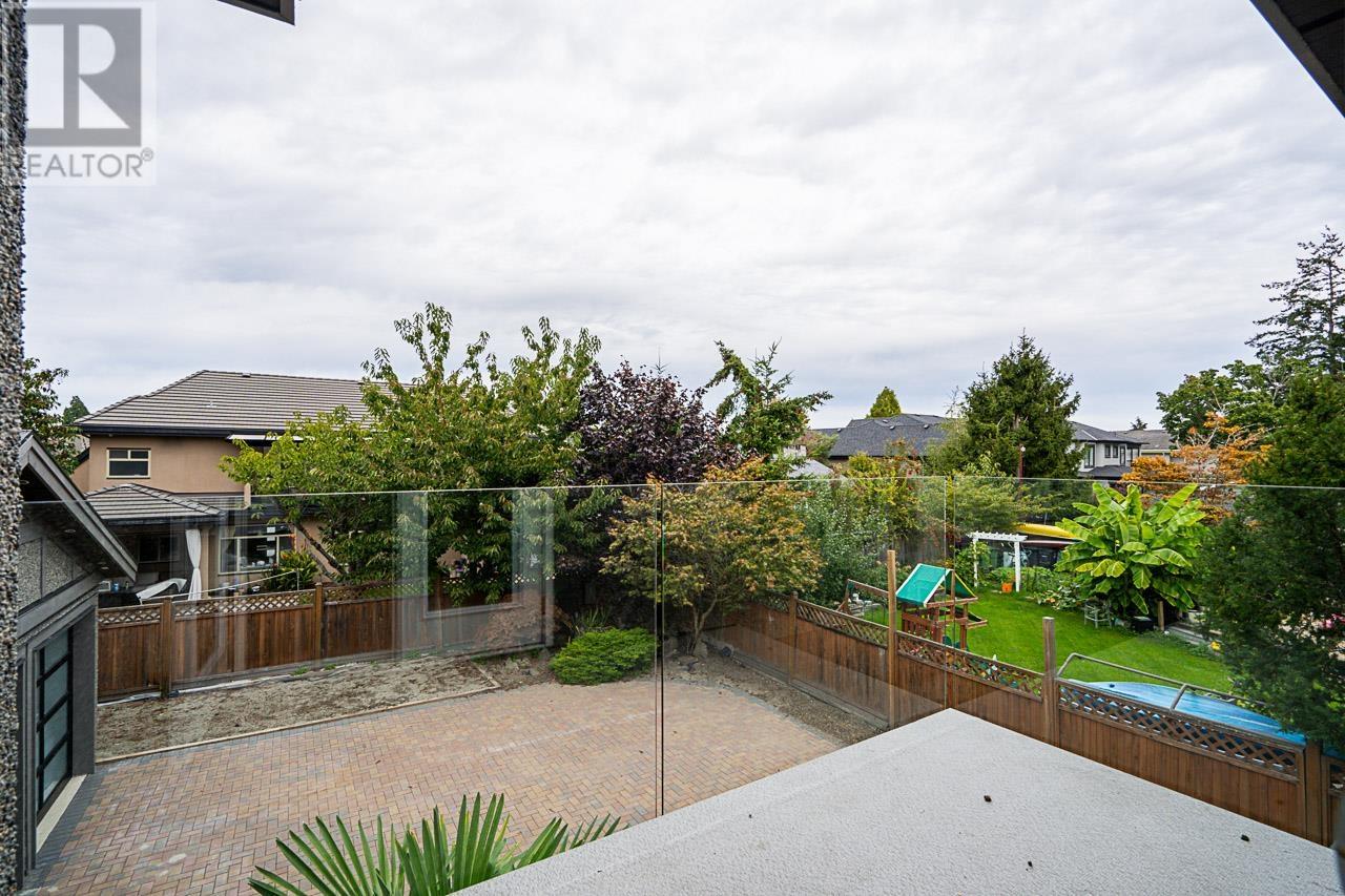 Listing Picture 29 of 40 : 3071 BLUNDELL ROAD, Richmond / 烈治文 - 魯藝地產 Yvonne Lu Group - MLS Medallion Club Member