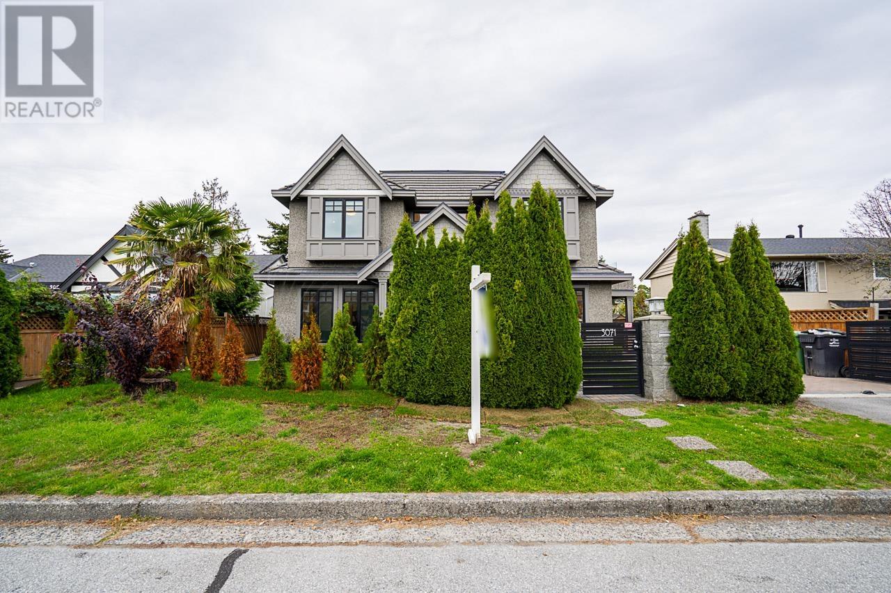 Listing Picture 3 of 40 : 3071 BLUNDELL ROAD, Richmond / 烈治文 - 魯藝地產 Yvonne Lu Group - MLS Medallion Club Member