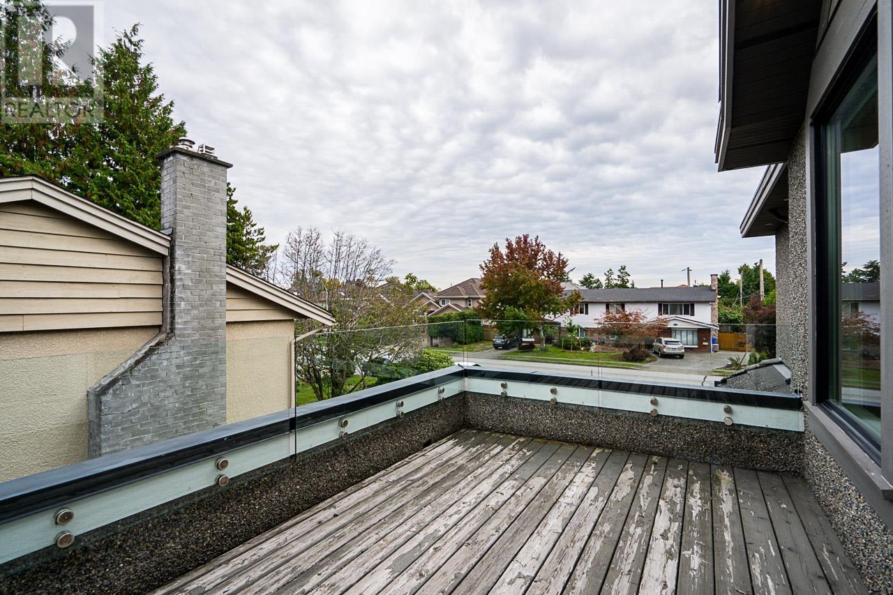 Listing Picture 37 of 40 : 3071 BLUNDELL ROAD, Richmond / 烈治文 - 魯藝地產 Yvonne Lu Group - MLS Medallion Club Member