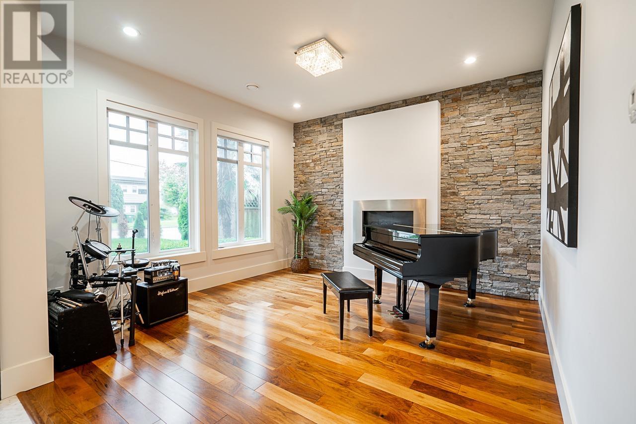 Listing Picture 6 of 40 : 3071 BLUNDELL ROAD, Richmond / 烈治文 - 魯藝地產 Yvonne Lu Group - MLS Medallion Club Member