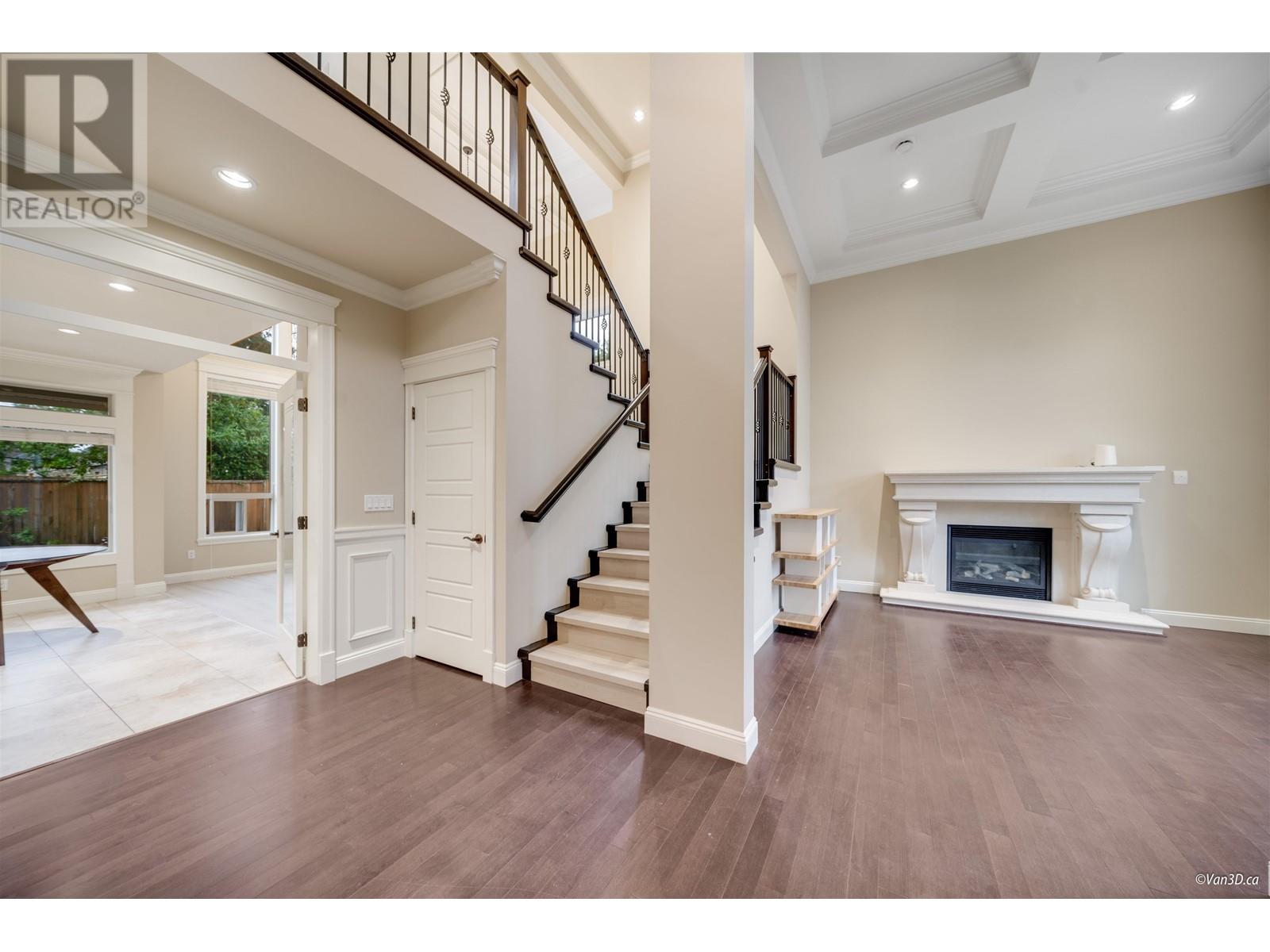 Listing Picture 19 of 40 : 8428 LAIDMORE ROAD, Richmond / 烈治文 - 魯藝地產 Yvonne Lu Group - MLS Medallion Club Member