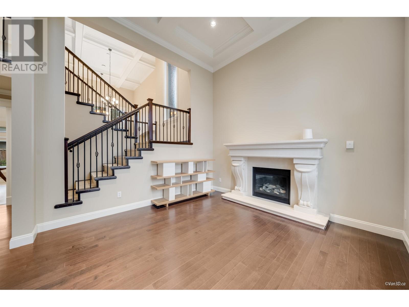 Listing Picture 20 of 40 : 8428 LAIDMORE ROAD, Richmond / 烈治文 - 魯藝地產 Yvonne Lu Group - MLS Medallion Club Member