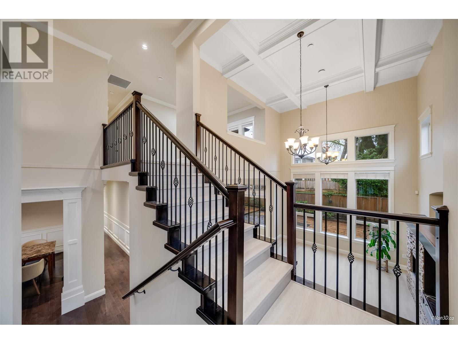 Listing Picture 21 of 40 : 8428 LAIDMORE ROAD, Richmond / 烈治文 - 魯藝地產 Yvonne Lu Group - MLS Medallion Club Member