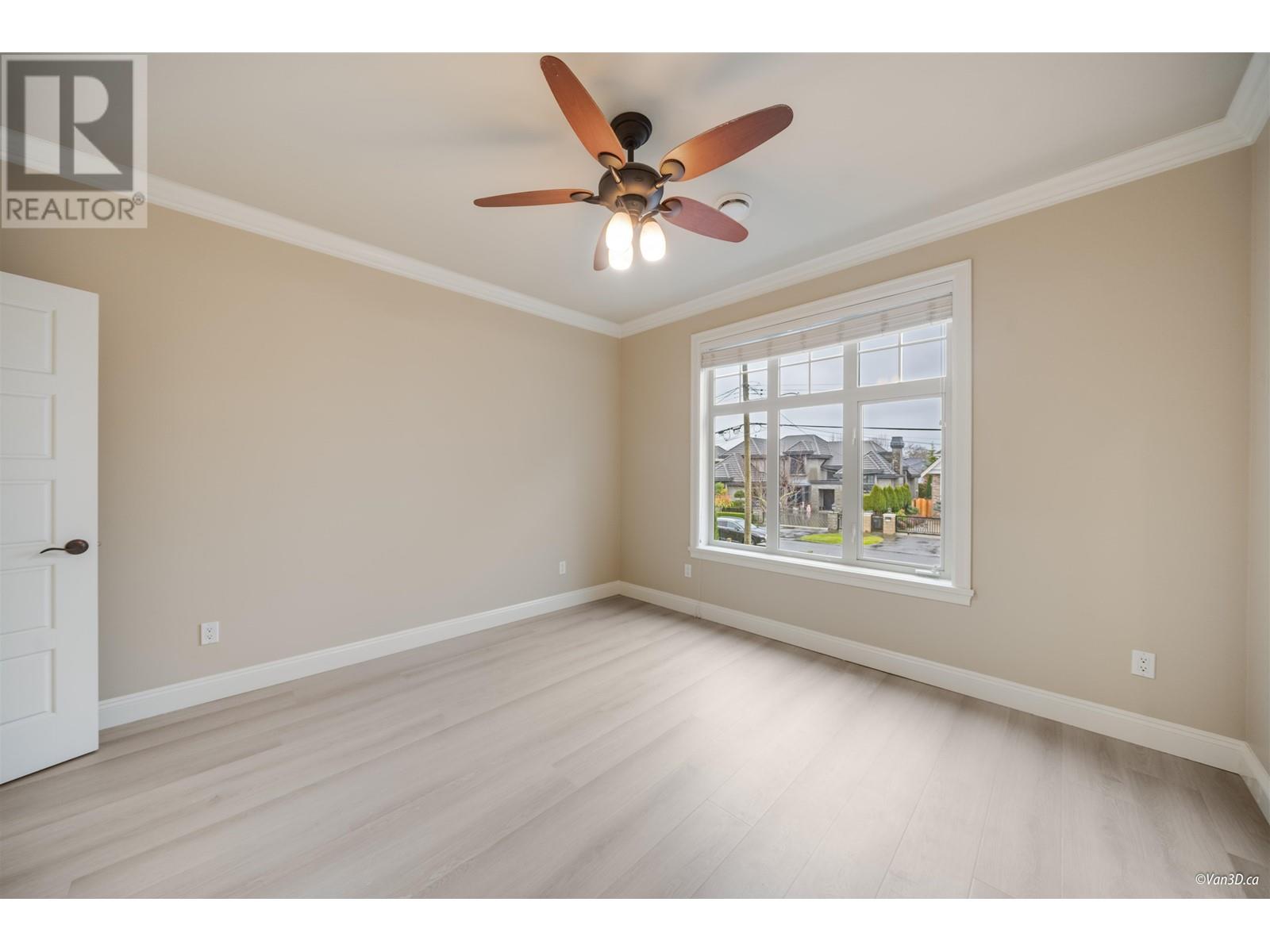 Listing Picture 22 of 40 : 8428 LAIDMORE ROAD, Richmond / 烈治文 - 魯藝地產 Yvonne Lu Group - MLS Medallion Club Member