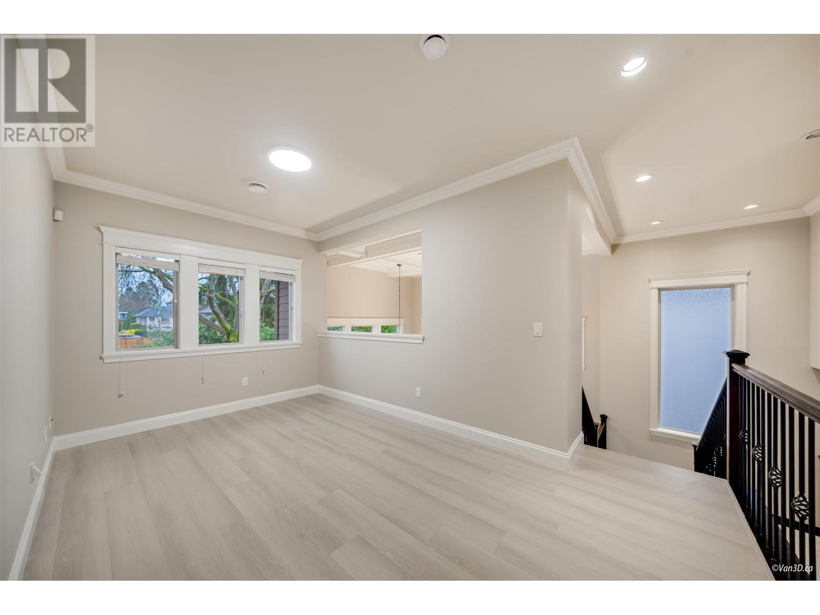 Listing Picture 26 of 40 : 8428 LAIDMORE ROAD, Richmond / 烈治文 - 魯藝地產 Yvonne Lu Group - MLS Medallion Club Member