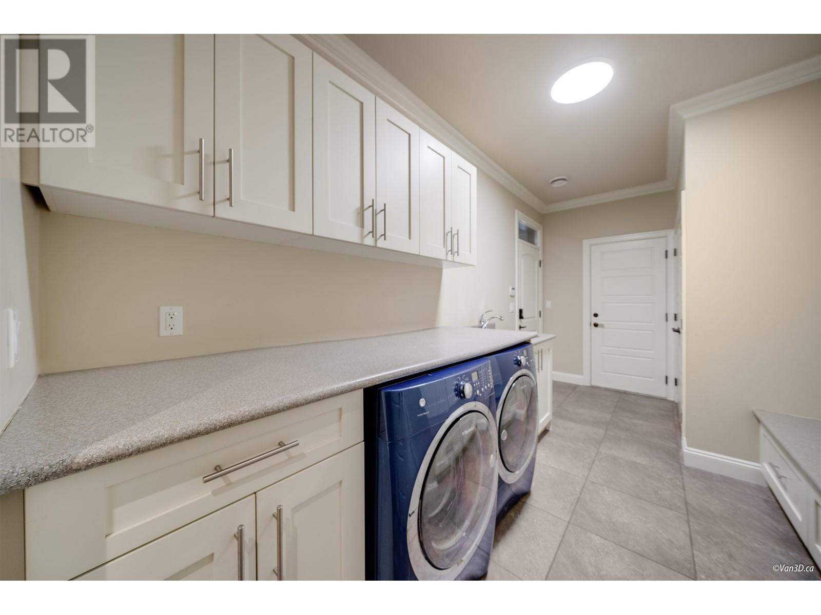 Listing Picture 33 of 40 : 8428 LAIDMORE ROAD, Richmond / 烈治文 - 魯藝地產 Yvonne Lu Group - MLS Medallion Club Member