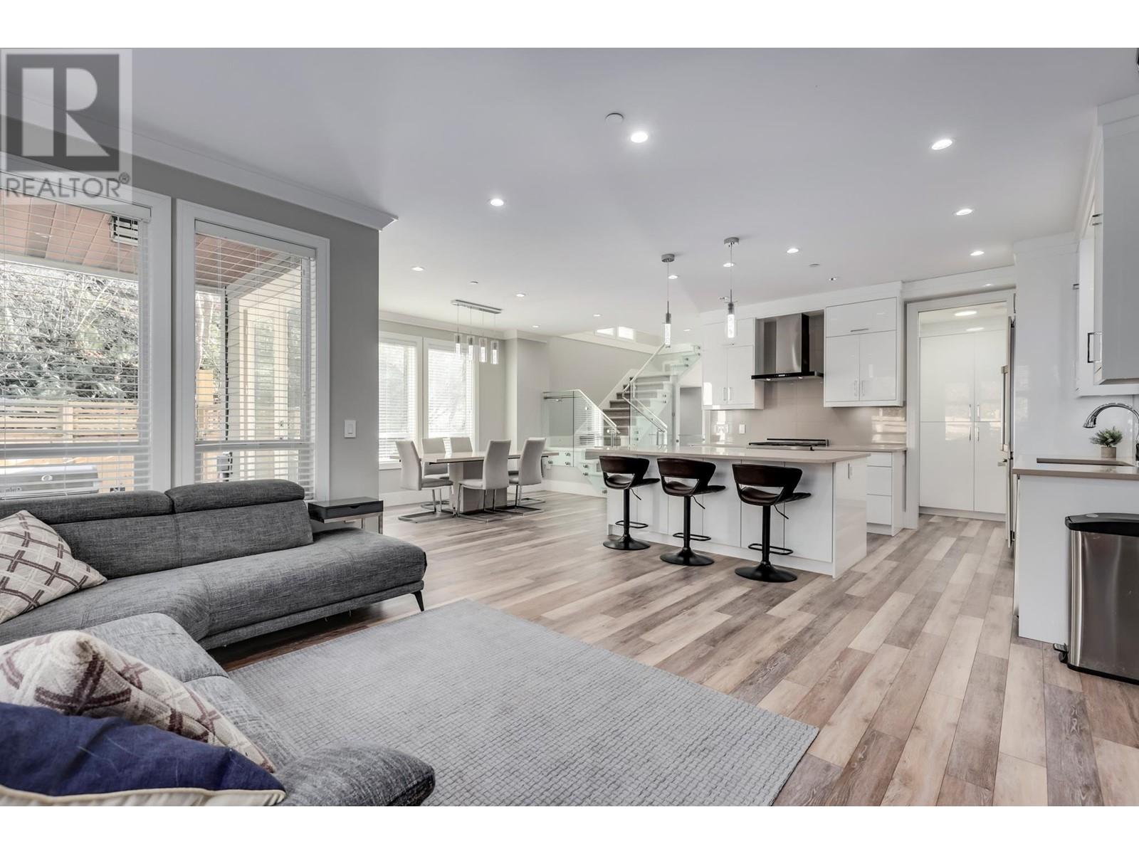 Property at 311 AVALON DRIVE image 3