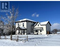 395 MASSASSAUGA ROAD, Prince Edward County, Ontario