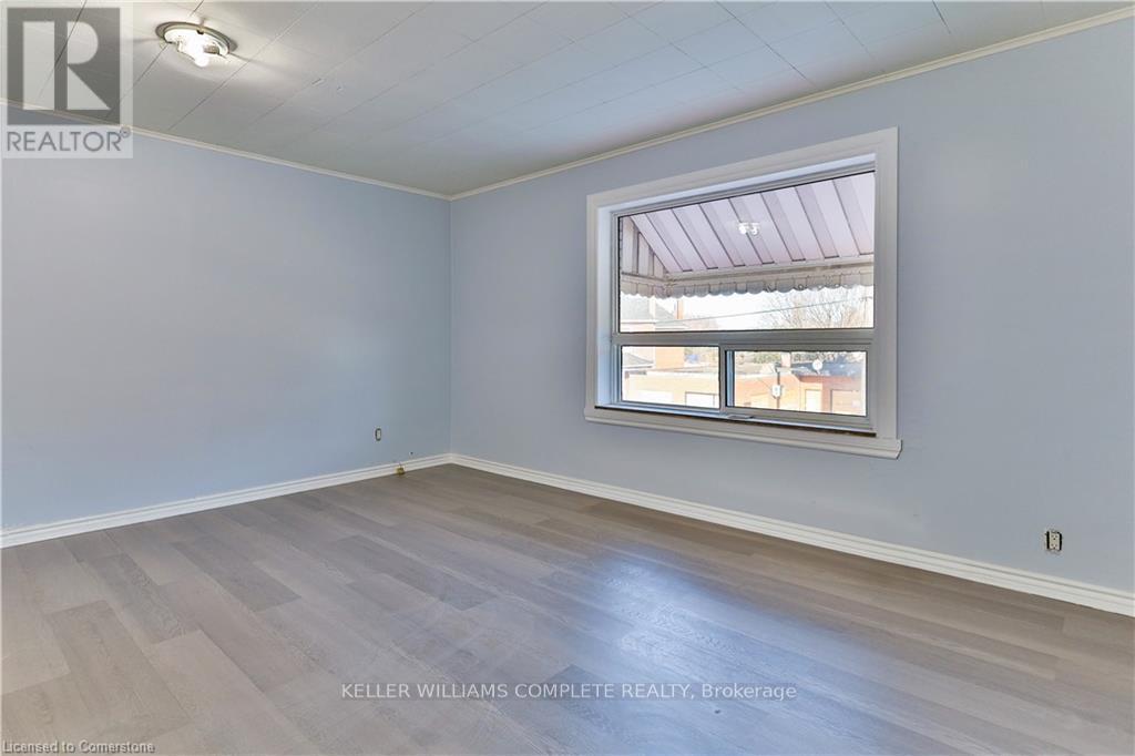 1256 King Street E, Hamilton (Gibson), Ontario  L8M 1G8 - Photo 10 - X11957913
