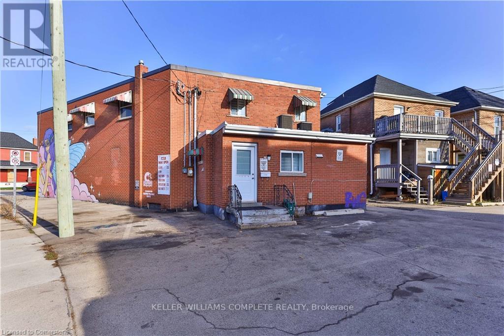 1256 King Street E, Hamilton (Gibson), Ontario  L8M 1G8 - Photo 3 - X11957913