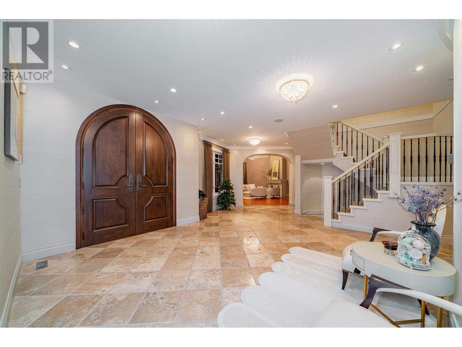 4656 Decourcy Court, West Vancouver, British Columbia  V7W 3J5 - Photo 5 - R2963476