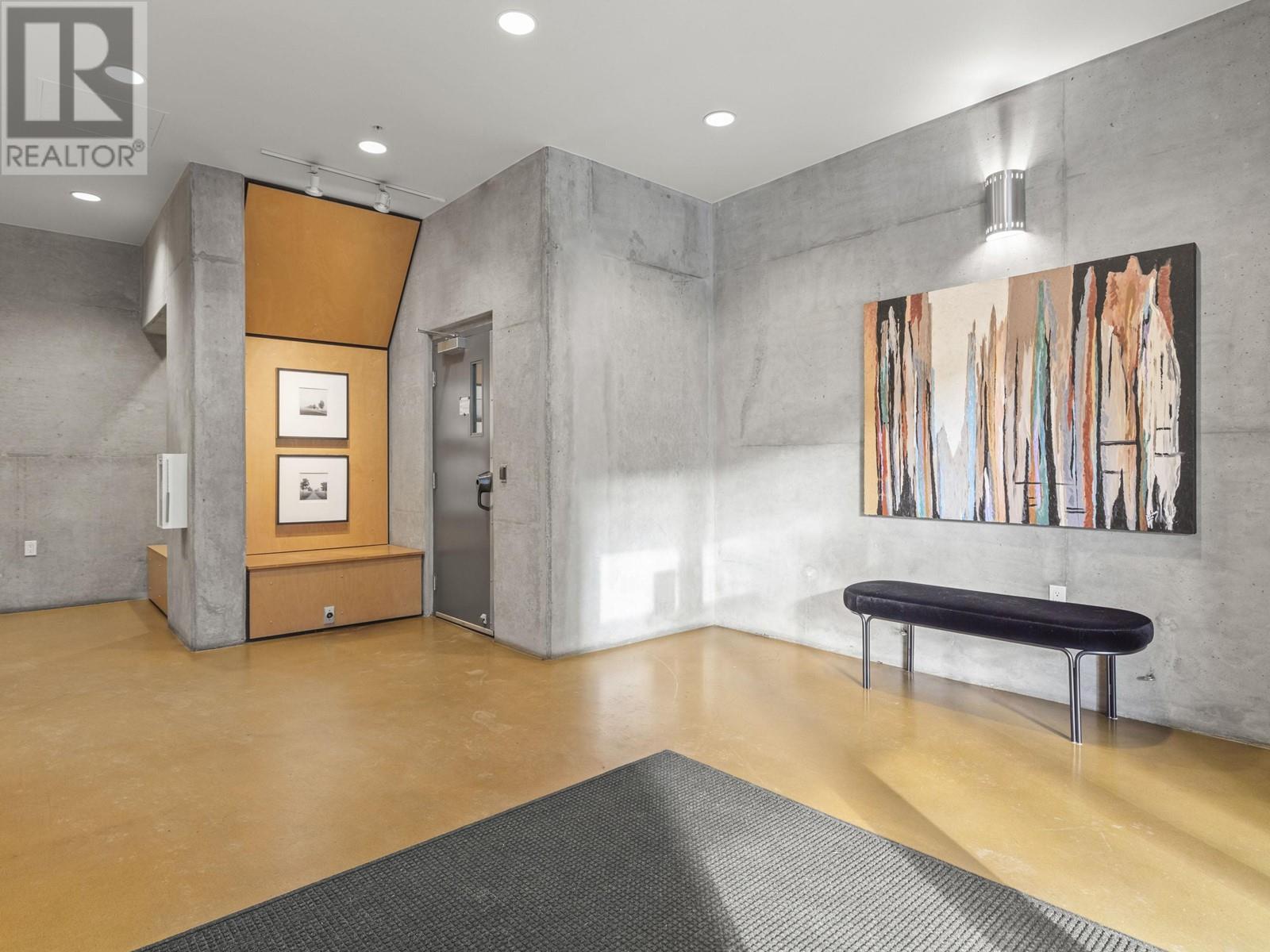 Listing Picture 24 of 24 : 502 495 W 6 AVENUE, Vancouver / 溫哥華 - 魯藝地產 Yvonne Lu Group - MLS Medallion Club Member