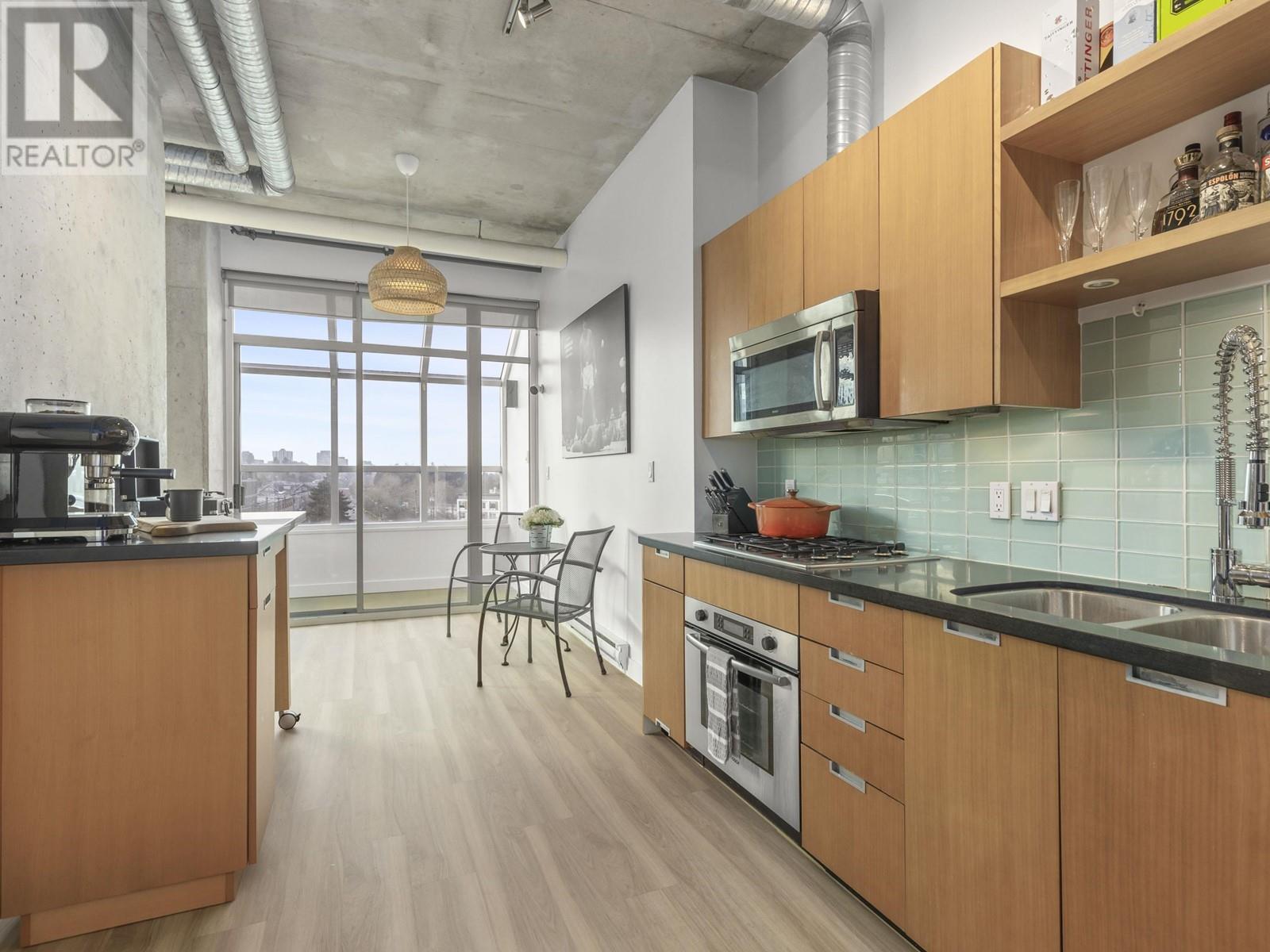 Listing Picture 6 of 24 : 502 495 W 6 AVENUE, Vancouver / 溫哥華 - 魯藝地產 Yvonne Lu Group - MLS Medallion Club Member