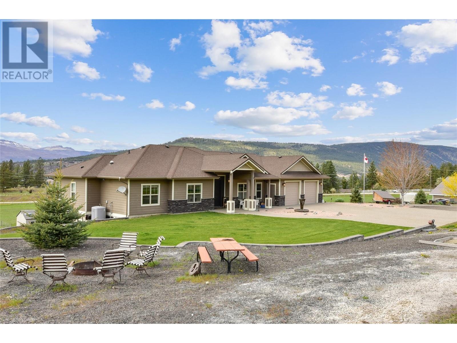 12435 Oyama Road, Lake Country, British Columbia  V4V 2A4 - Photo 2 - 10334521