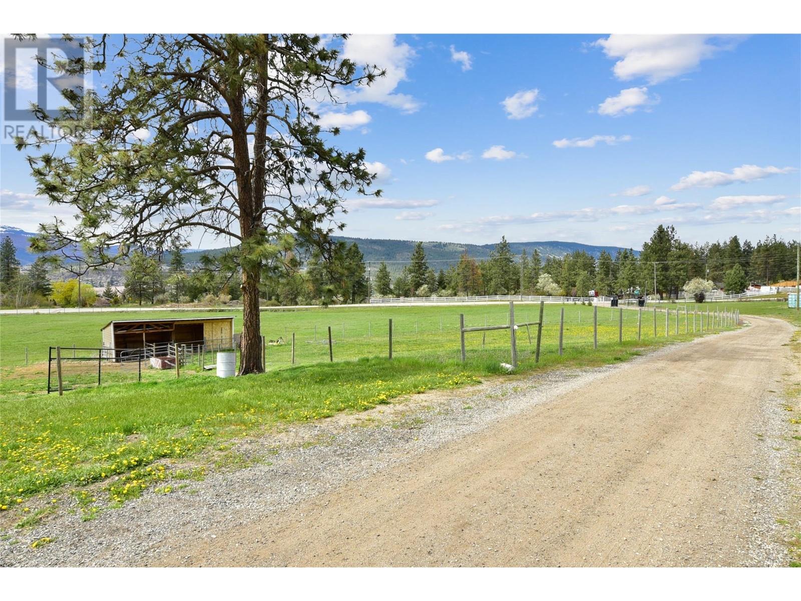 12435 Oyama Road Lake Country Photo 65