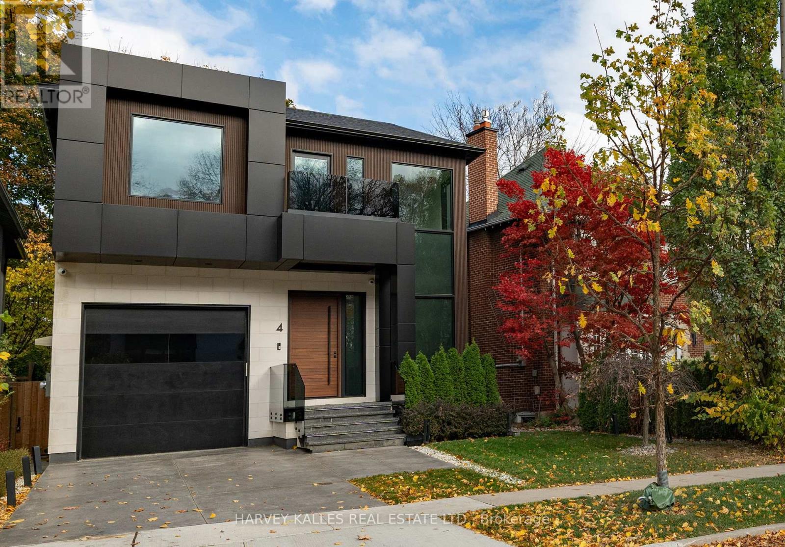 Property at 4 DOUGLAS CRESCENT image 1
