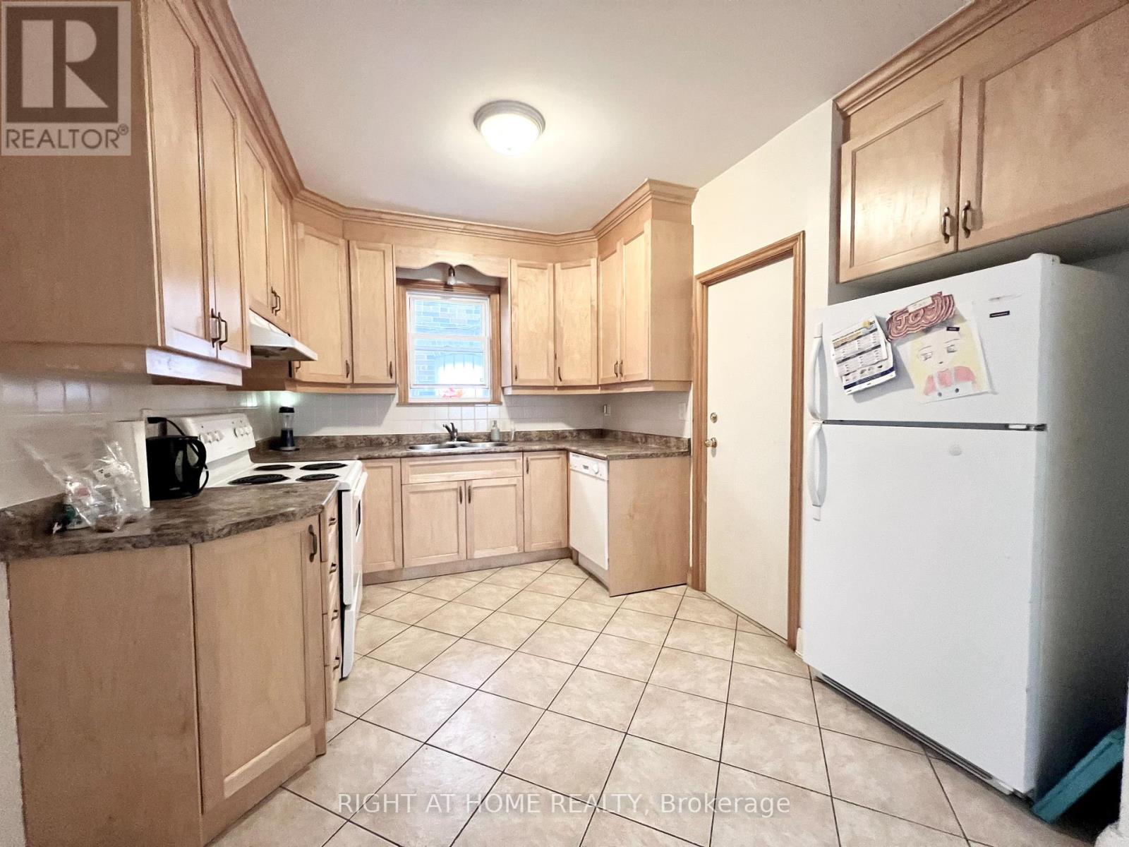 1198 Avenue Road, Toronto, Ontario  M5N 2G1 - Photo 9 - C11958016