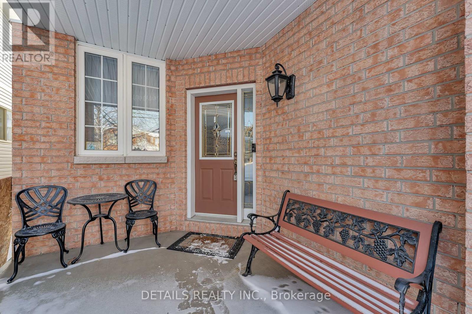 Property at 10 NORTH HARROW DRIVE image 3