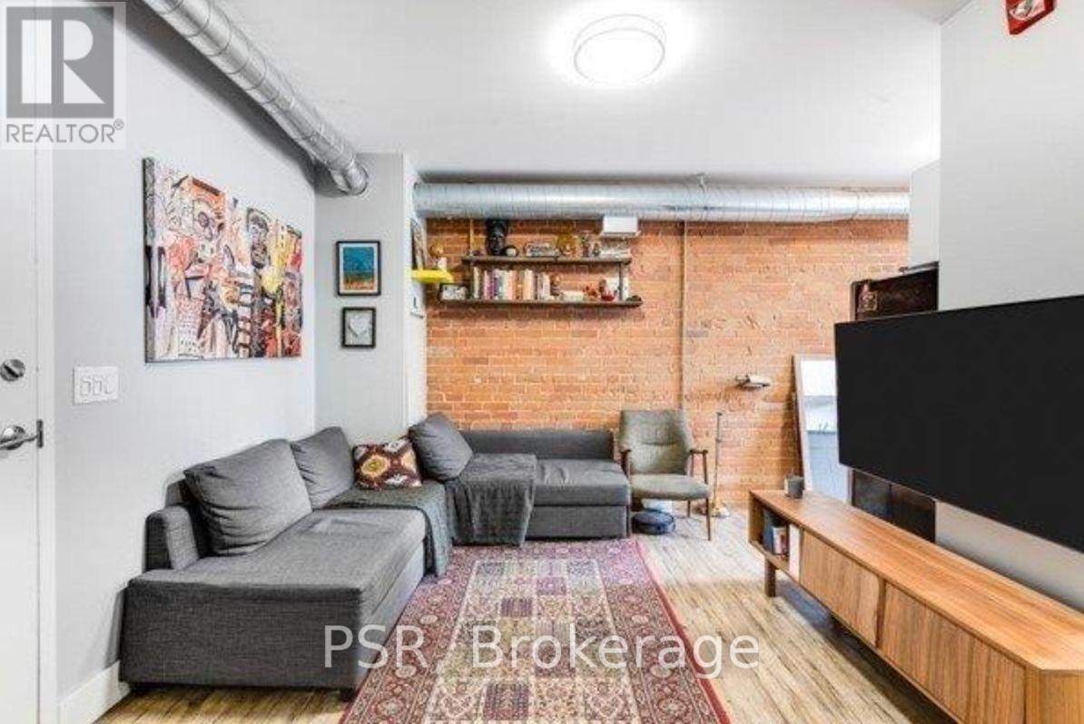 310 - 2870 Dundas Street W, Toronto, Ontario  M6P 1Y8 - Photo 1 - W11958026