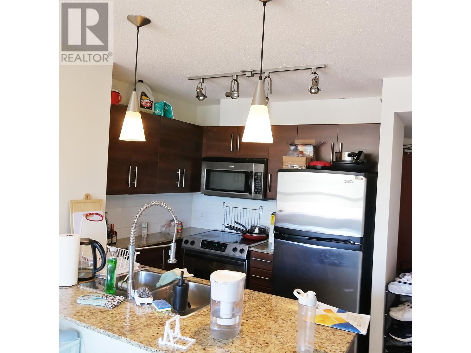 708 814 Royal Avenue, New Westminster, British Columbia  V3M 1J9 - Photo 5 - R2910194