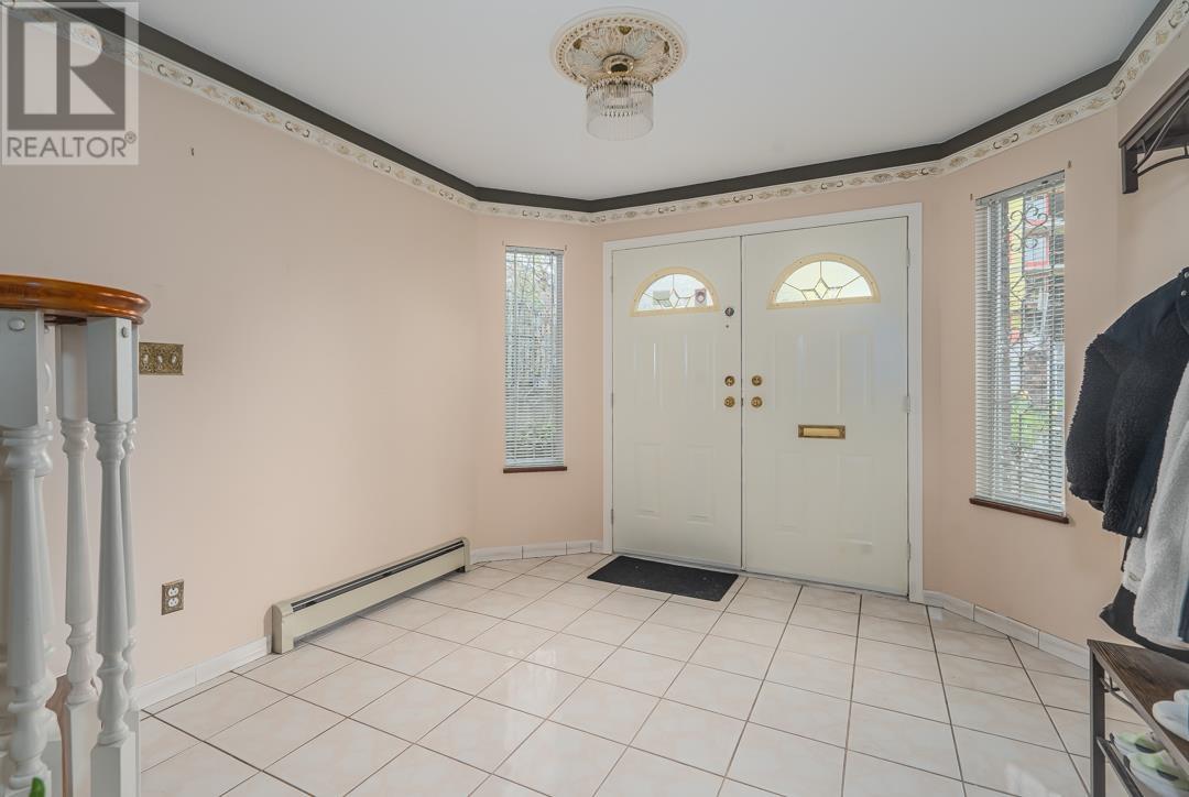 3240 Clive Avenue, Vancouver, British Columbia  V5R 4V2 - Photo 6 - R2963871
