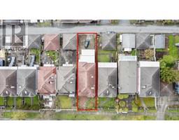 3240 CLIVE AVENUE, Vancouver, British Columbia