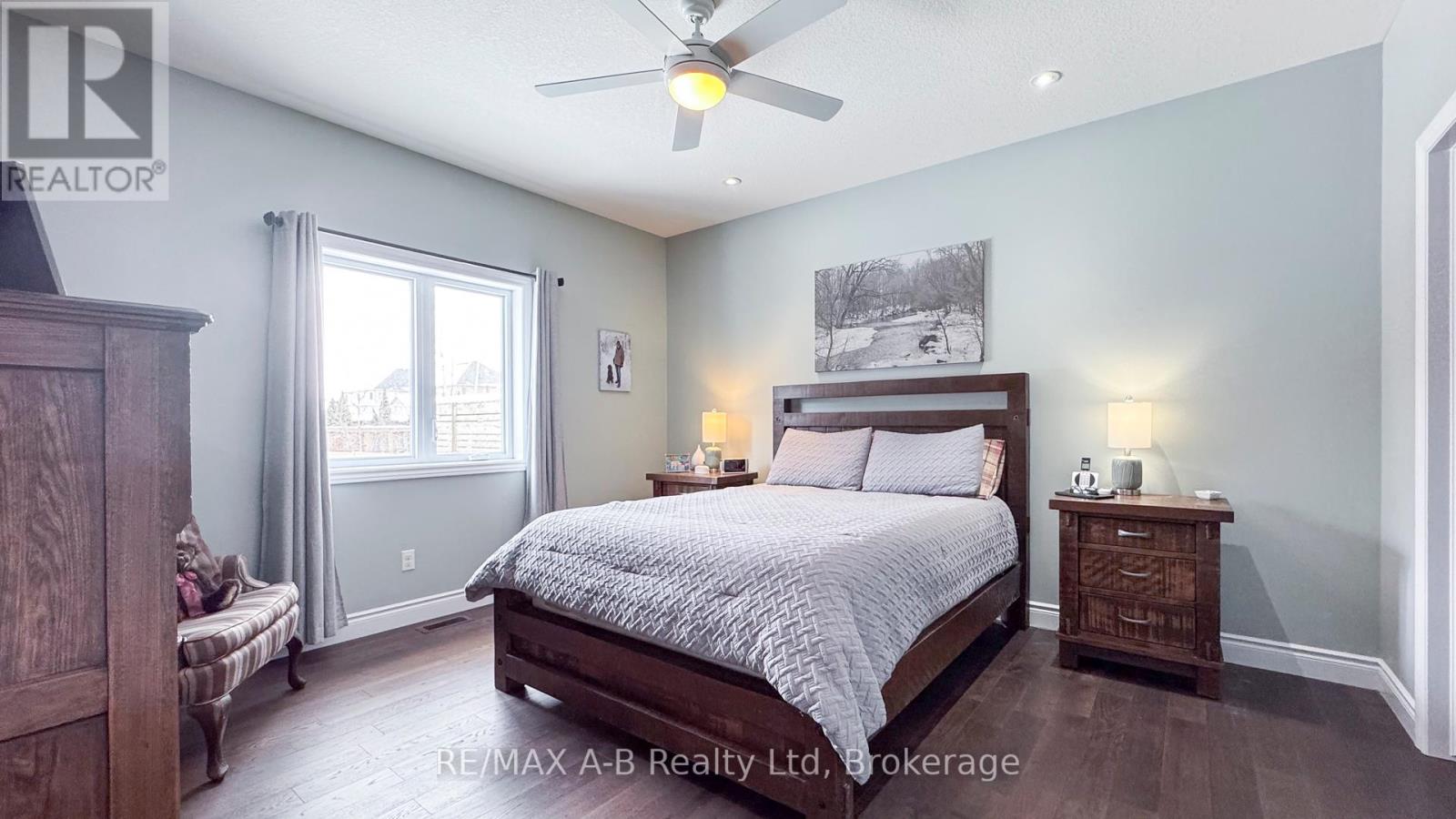 115 John Street, Lucan Biddulph, Ontario  N0M 2J0 - Photo 15 - X11958110