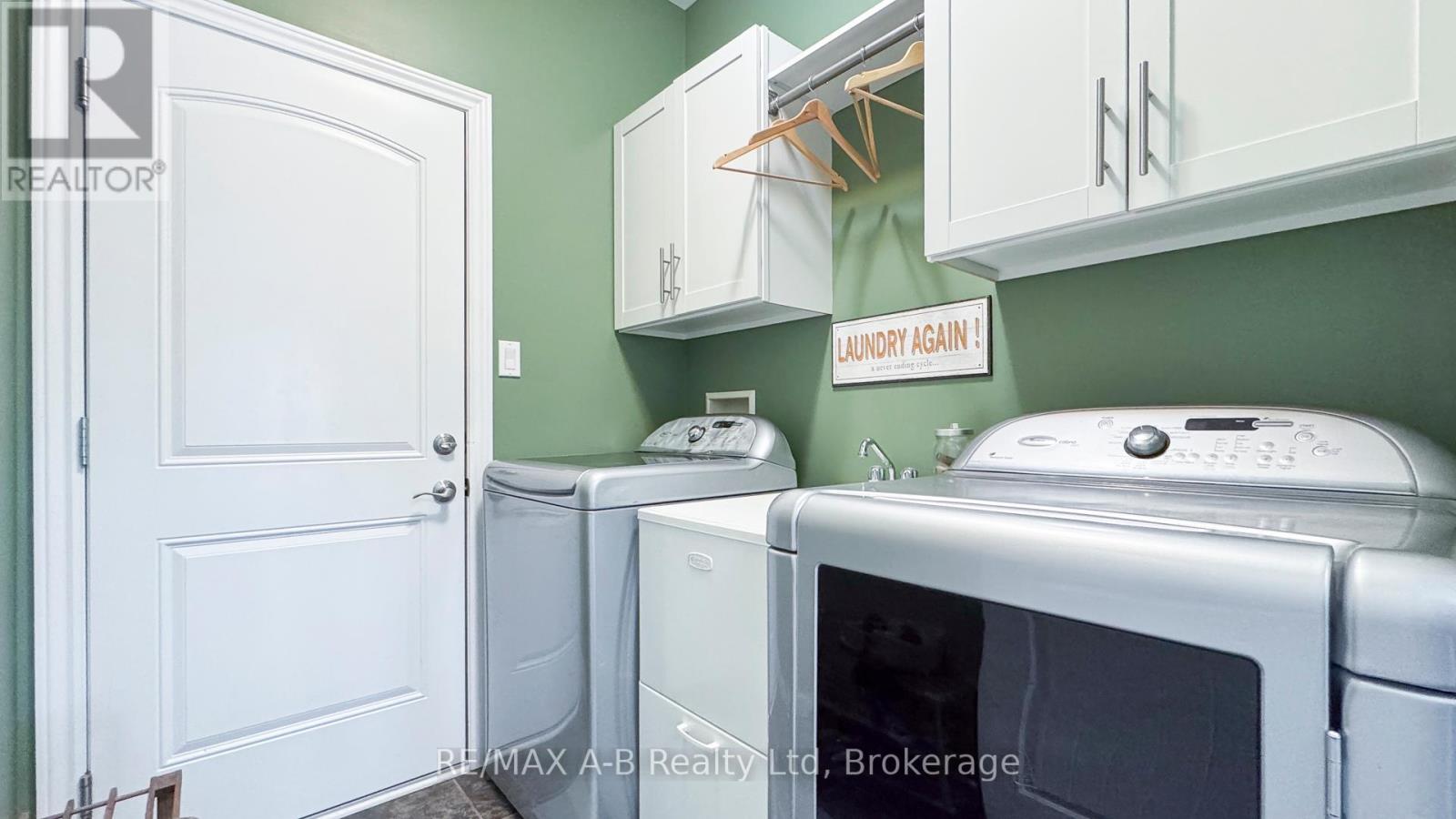 115 John Street, Lucan Biddulph, Ontario  N0M 2J0 - Photo 22 - X11958110