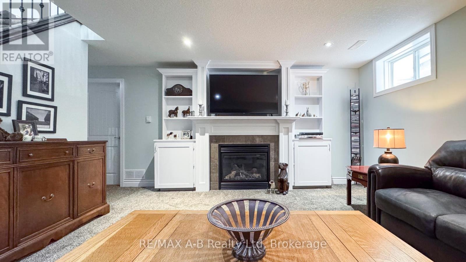 115 John Street, Lucan Biddulph, Ontario  N0M 2J0 - Photo 25 - X11958110