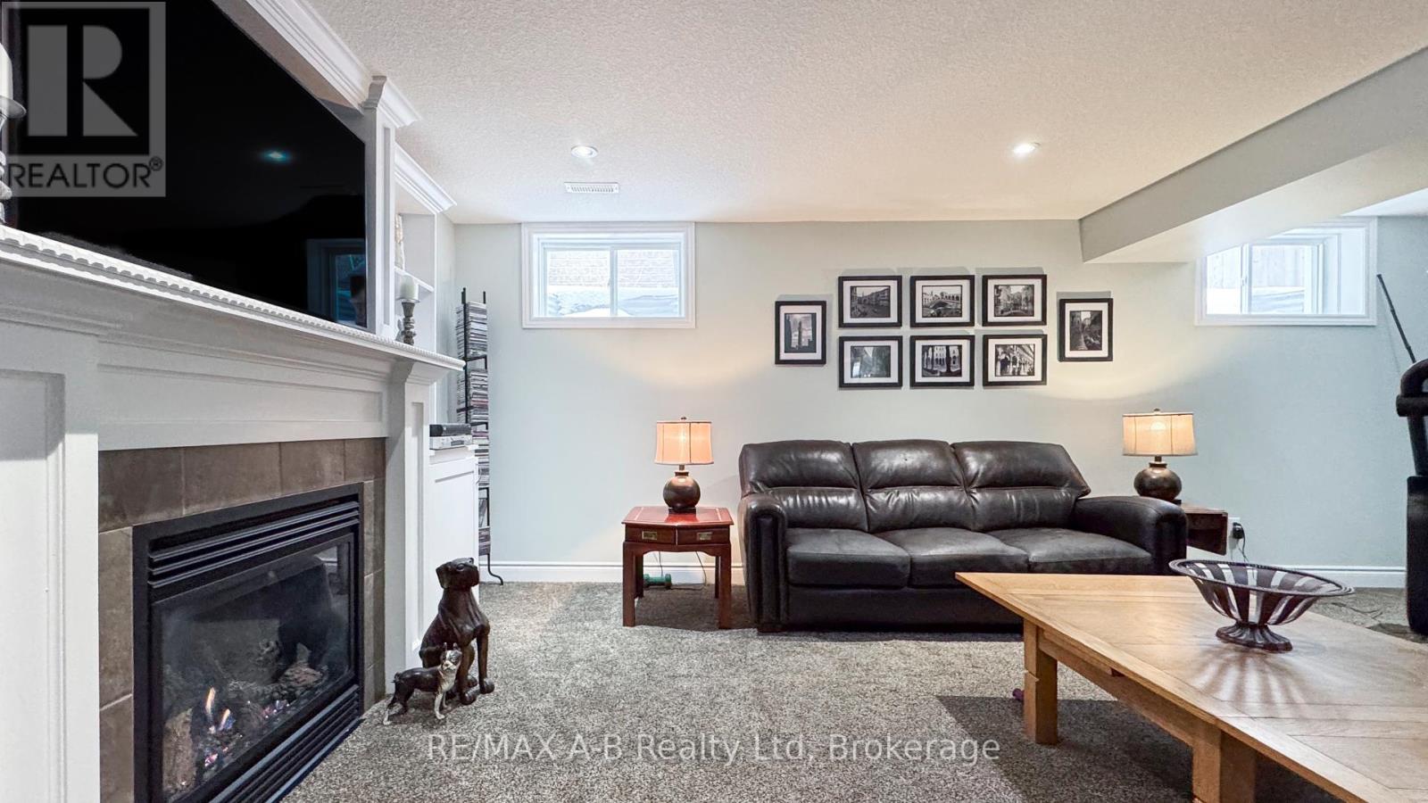 115 John Street, Lucan Biddulph, Ontario  N0M 2J0 - Photo 26 - X11958110