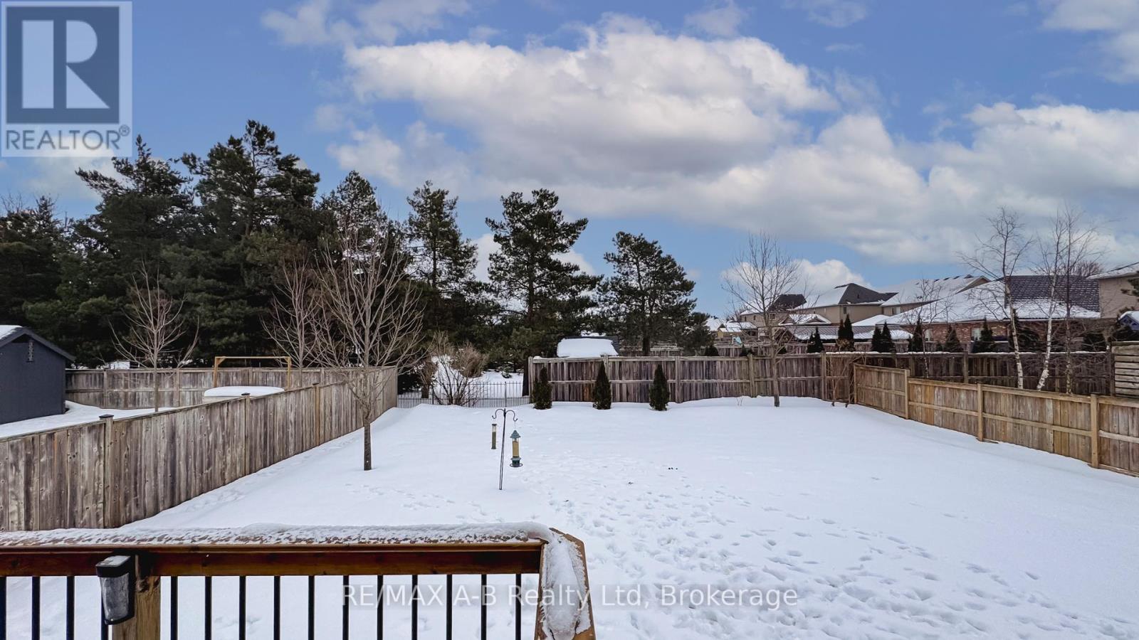 115 John Street, Lucan Biddulph, Ontario  N0M 2J0 - Photo 33 - X11958110