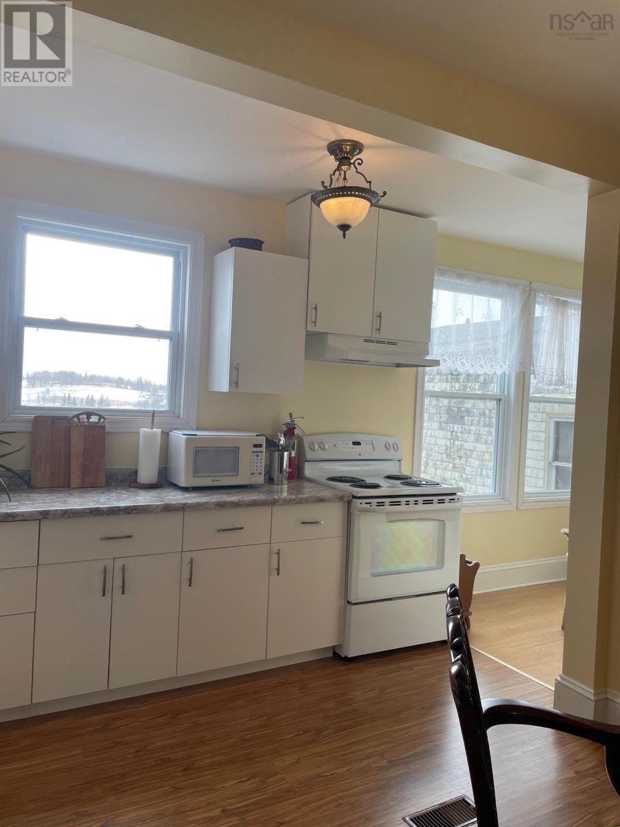 158 Lincoln Street, Lunenburg, Nova Scotia  B0J 2C0 - Photo 7 - 202502202