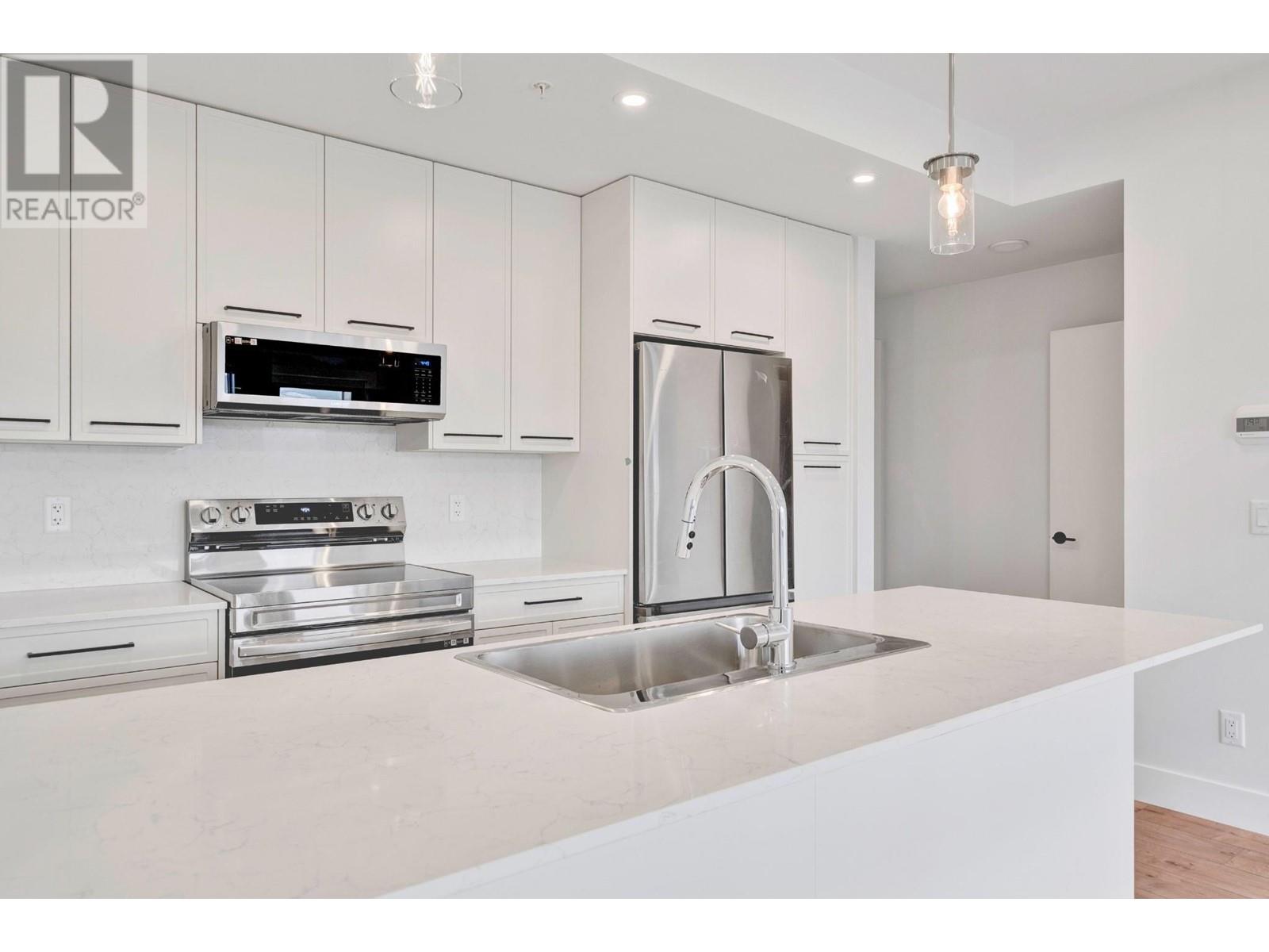 Property at 1220 Pacific Avenue Unit# 404 image 3