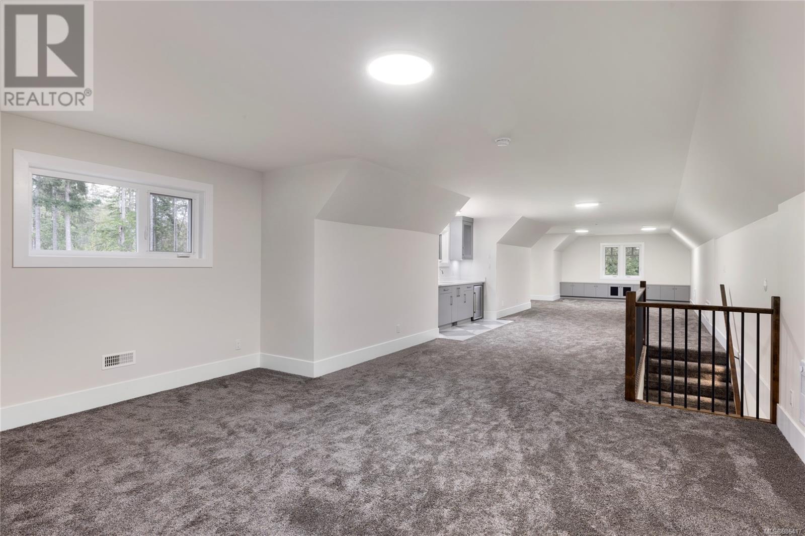 Property at 1940 Timberlake Pl image 3
