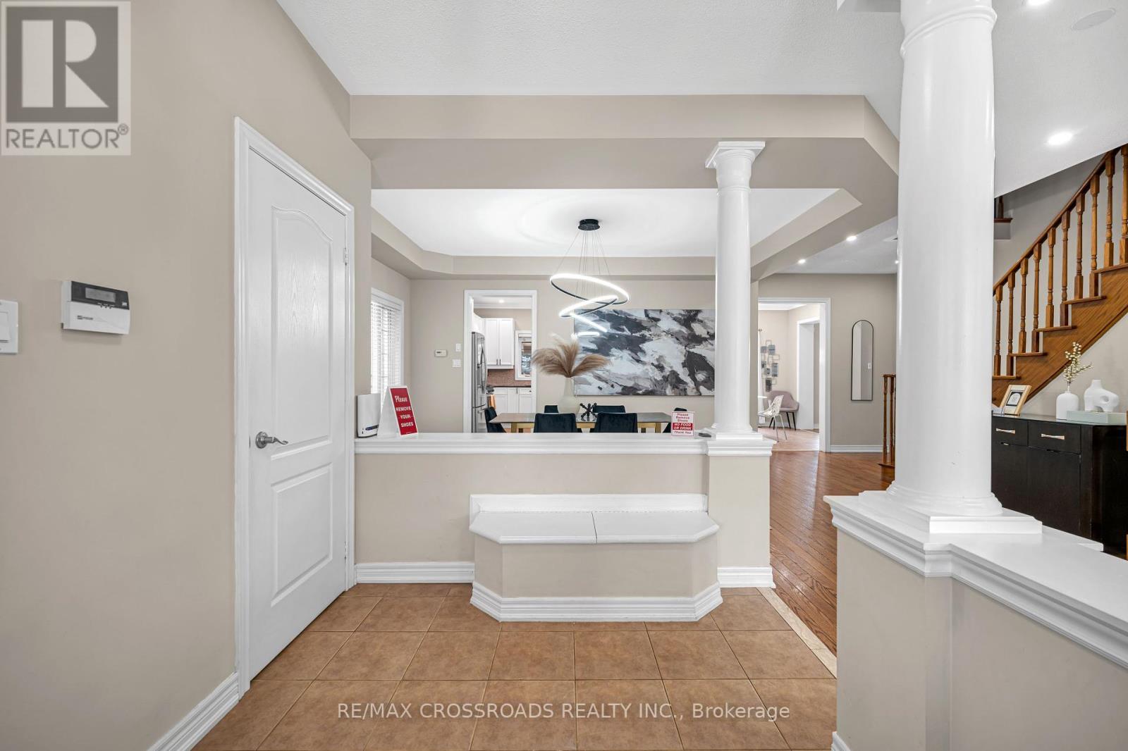 Property at 67 ALDEN SQUARE image 3