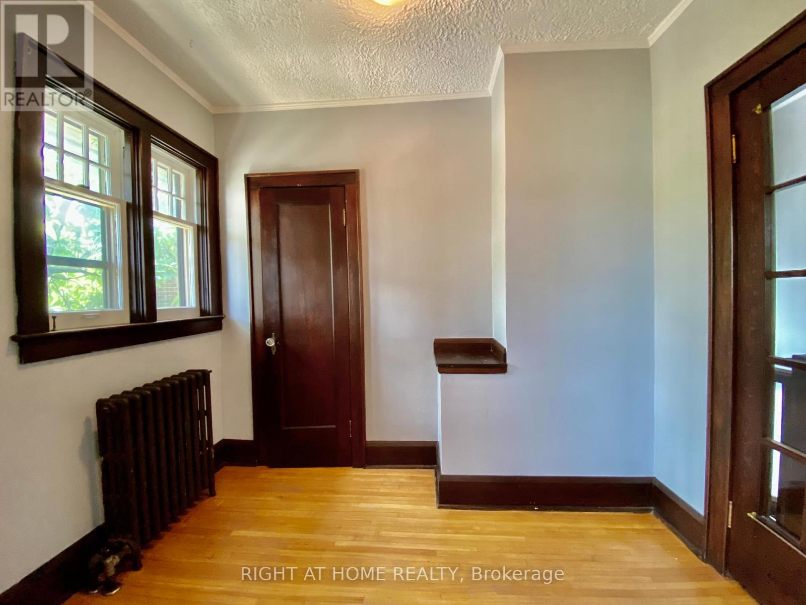 Property at 1196 AVENUE ROAD image 5