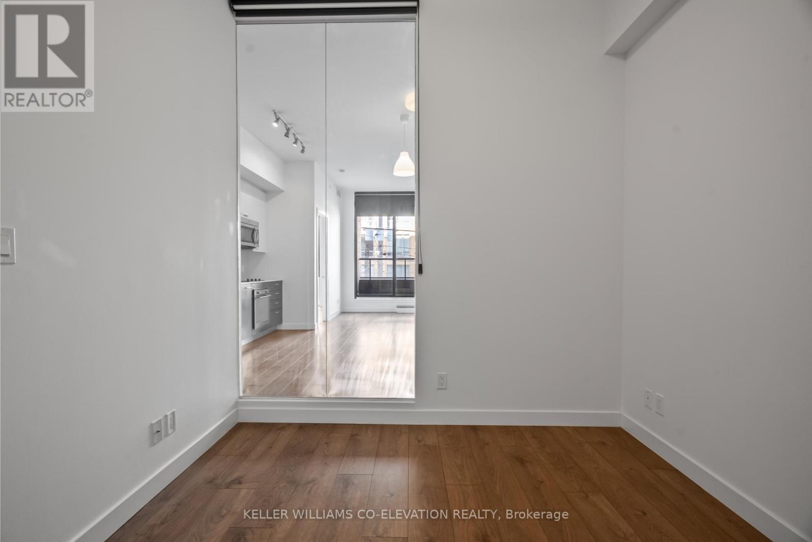 206 - 1075 Queen Street E, Toronto, Ontario  M4M 1K3 - Photo 13 - E11955717