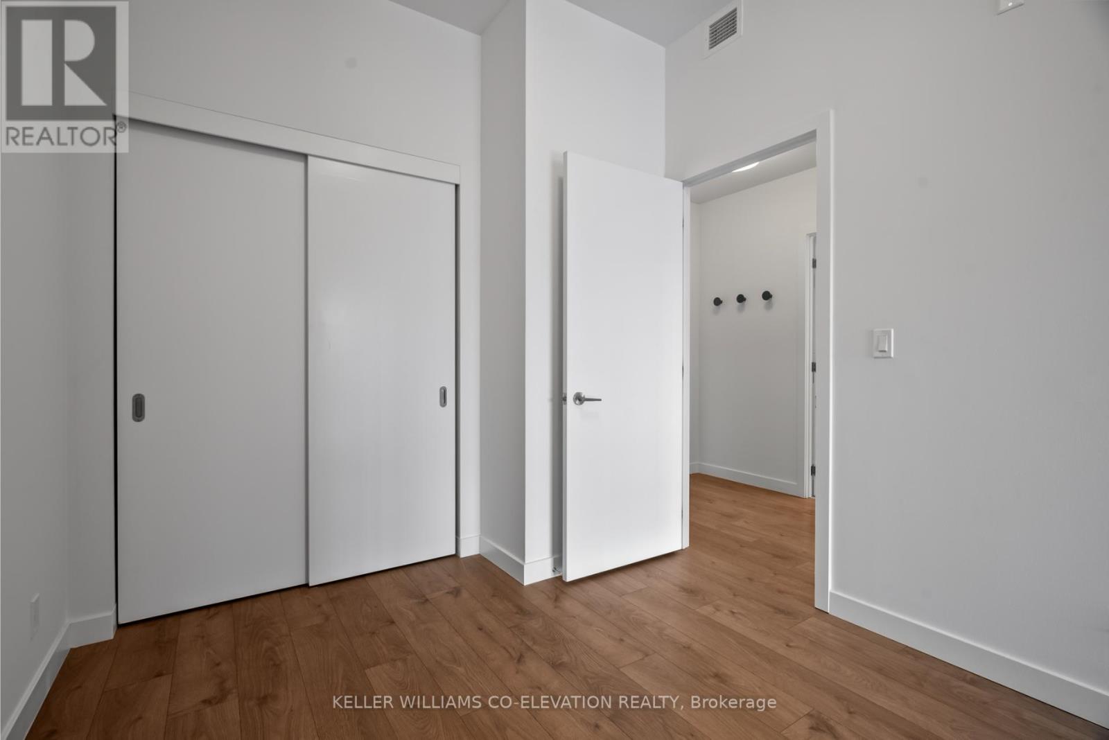 206 - 1075 Queen Street E, Toronto, Ontario  M4M 1K3 - Photo 14 - E11955717